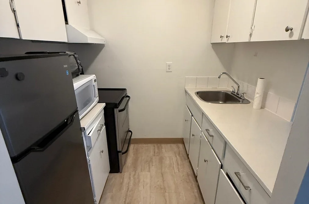 103 1950 W 8TH AVENUE, Vancouver, BC — Residential for Sale — Photo 6 of 10