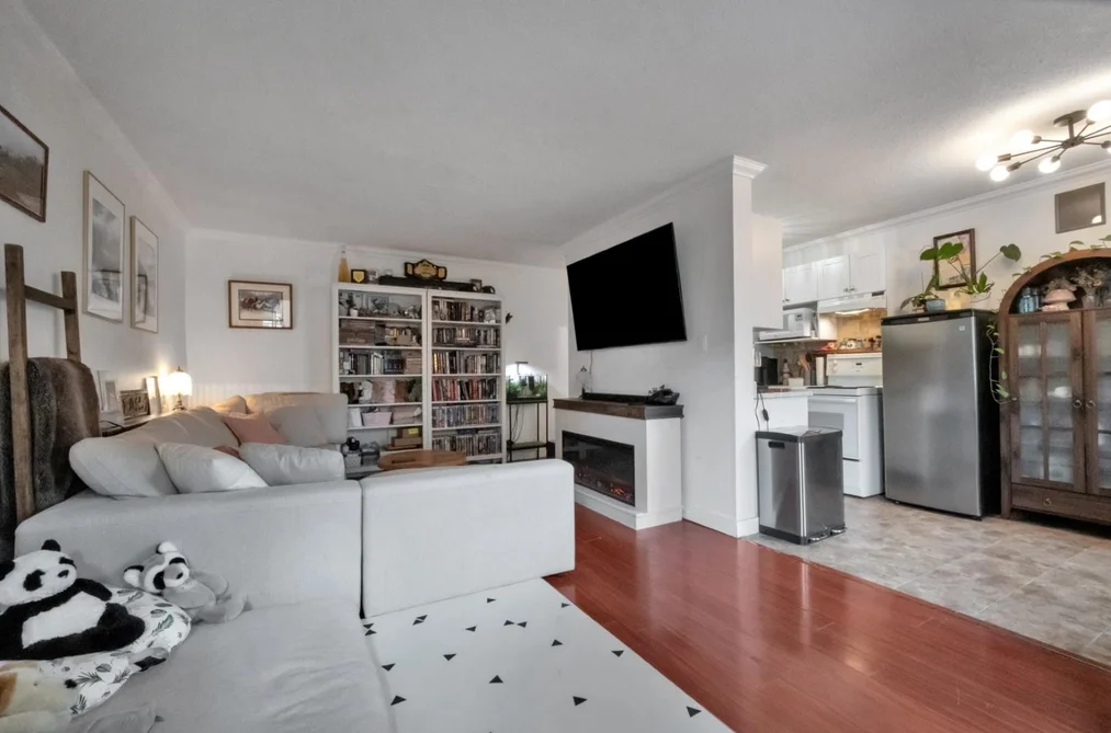 103 214 E 15TH STREET, North Vancouver BC V7L 2R3, North Vancouver BC — Residential for Sale - Photo 6