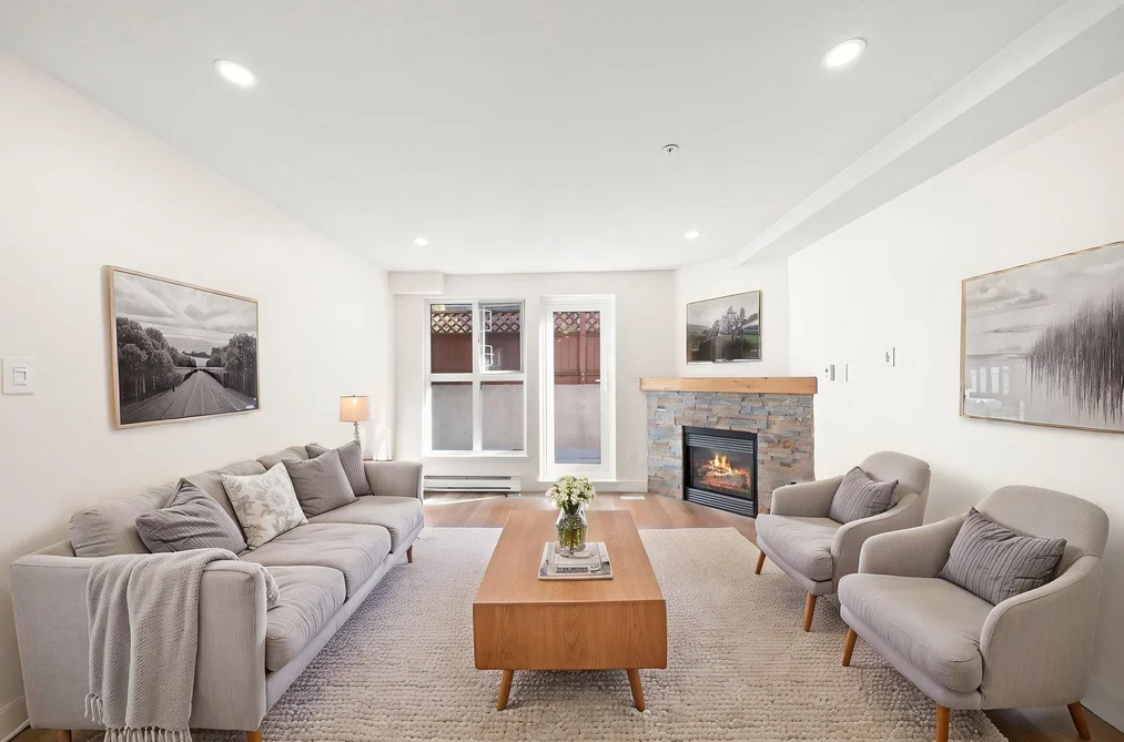 Condo for sale at 103 2212 Oxford Street Vancouver British Columbia - MLS: R3111256