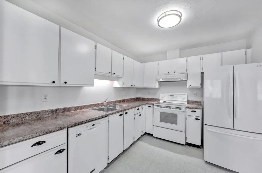 103 22241 SELKIRK AVENUE, Maple Ridge BC V2X 2X4, Maple Ridge BC — Residential for Sale - Photo 7