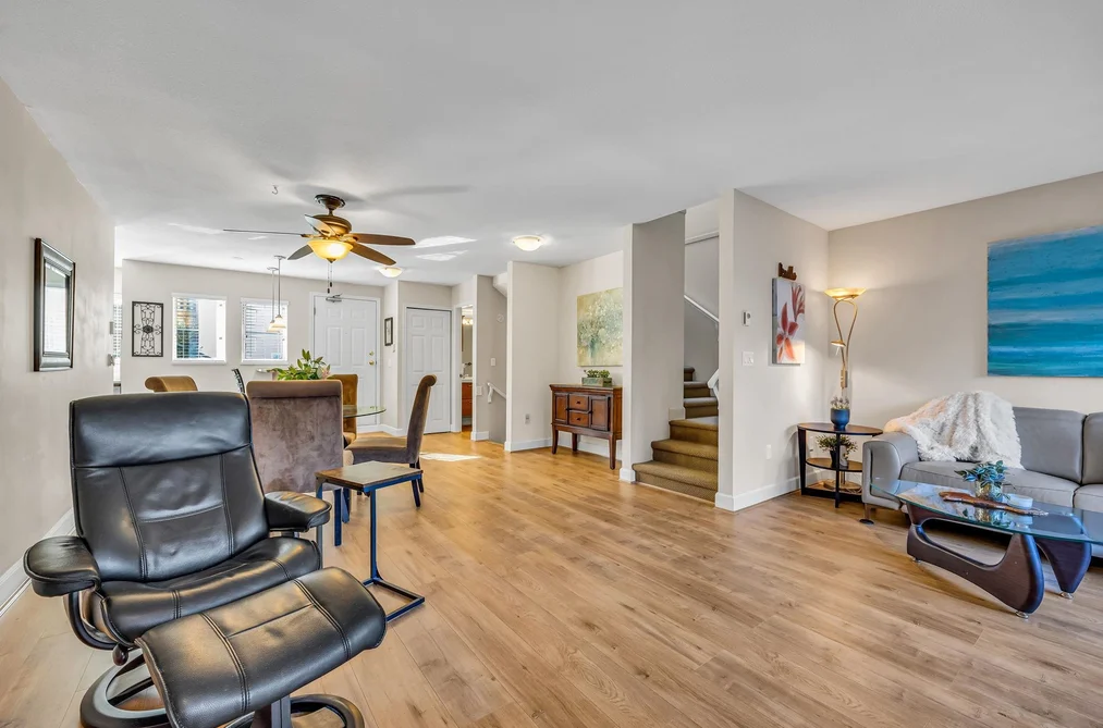 103 245 W 15TH STREET, North Vancouver BC V7M 1S3, North Vancouver BC — Residential for Sale - Photo 6