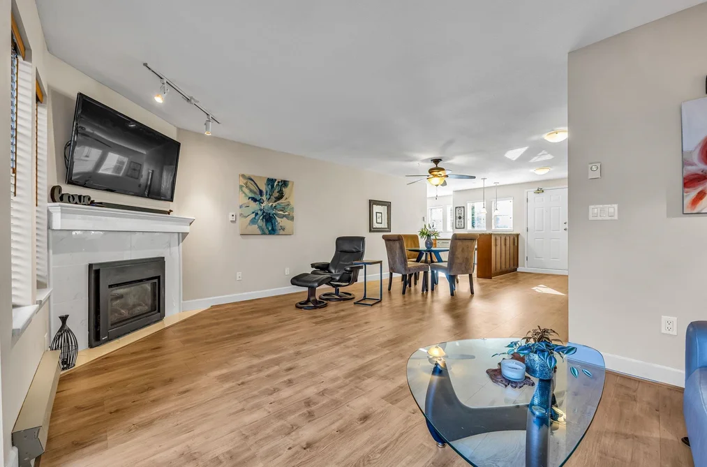 103 245 W 15TH STREET, North Vancouver BC V7M 1S3, North Vancouver BC — Residential for Sale - Photo 7