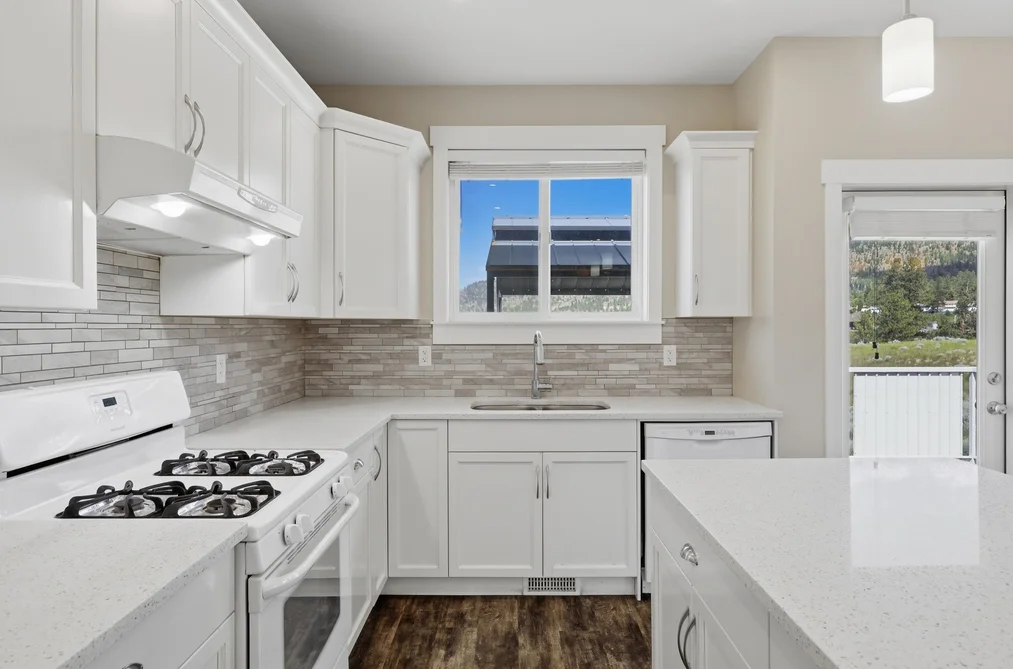103 2514 SPRING BANK AVENUE, No City Value BC V1K 0B1, No City Value BC — Residential for Sale — Photo 14 of 40