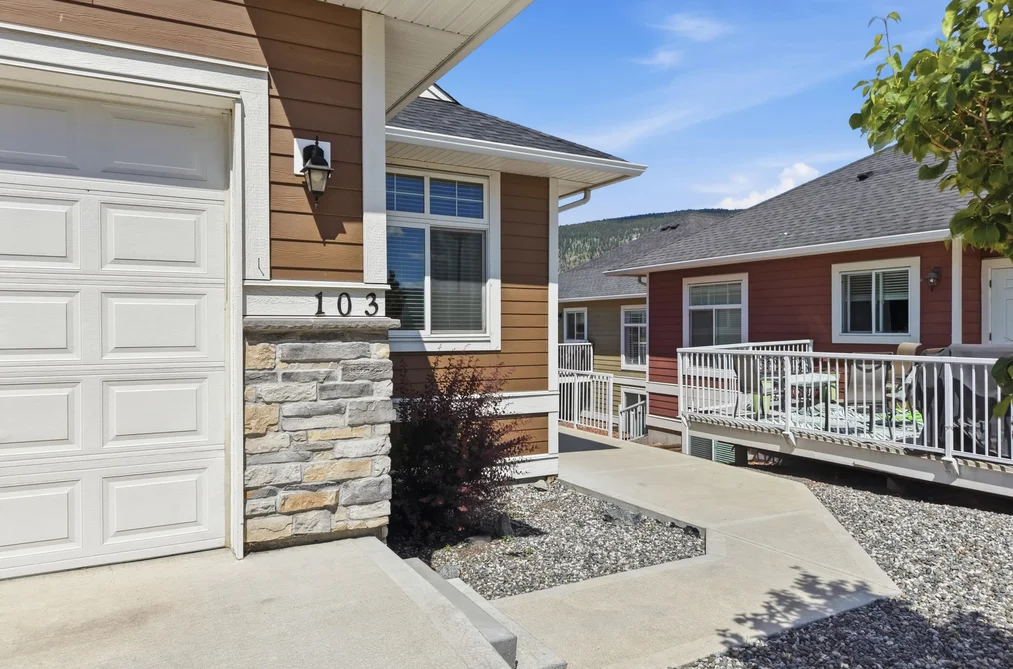 103 2514 SPRING BANK AVENUE, No City Value BC V1K 0B1, No City Value BC — Residential for Sale — Photo 3 of 40