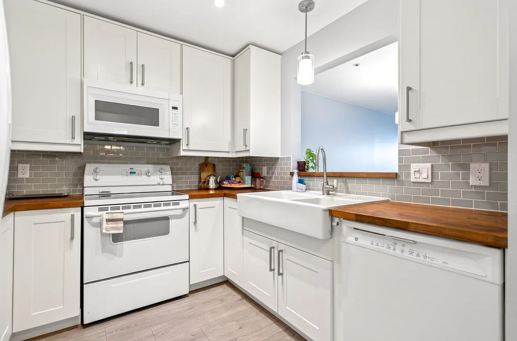 103 2960 PRINCESS CRESCENT, Coquitlam BC V3B 7P2, Coquitlam BC — Residential for Sale — Photo 13 of 38