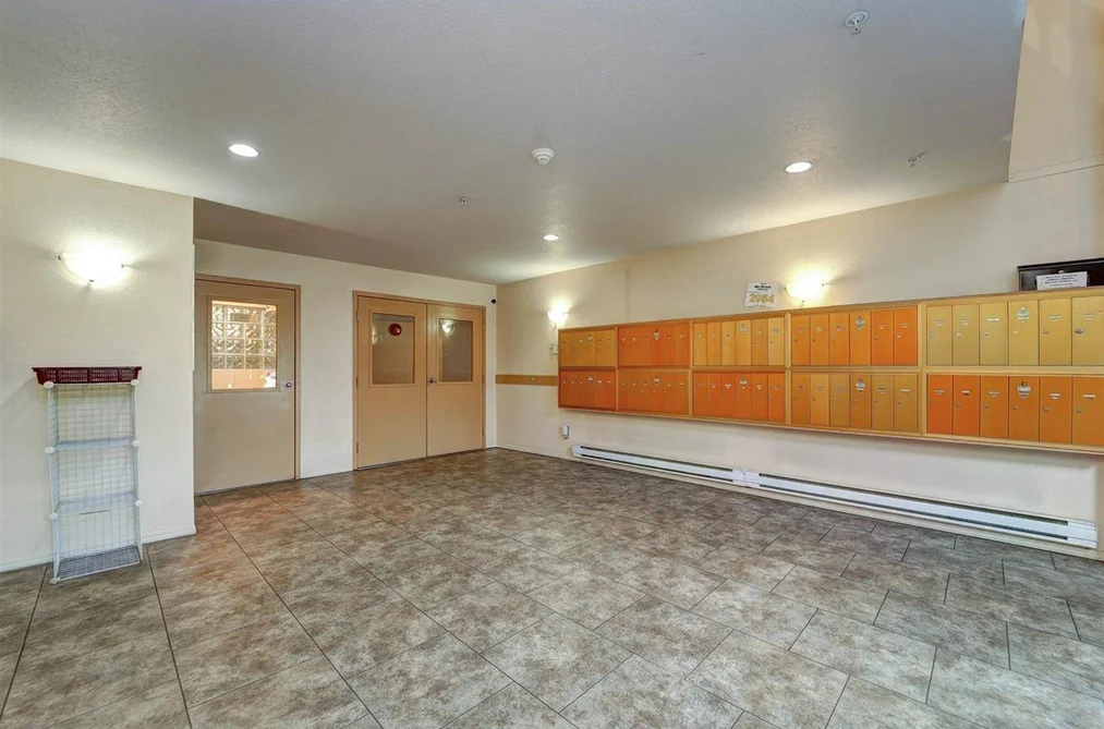 103 2964 TRETHEWEY STREET, Abbotsford BC V2T 6P4, Abbotsford BC — Residential for Sale - Photo 6