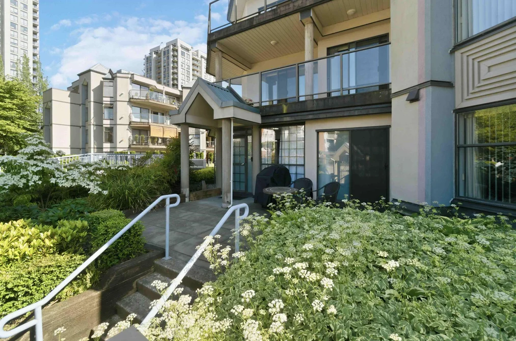 103 2968 BURLINGTON DRIVE, Coquitlam BC V3B 7N4, Coquitlam BC — Residential for Sale - Photo 2