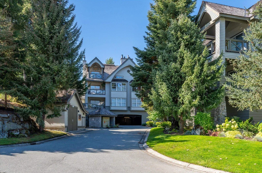Townhouse for sale at 103 3300 Ptarmigan Place Whistler British Columbia - MLS: R3169255