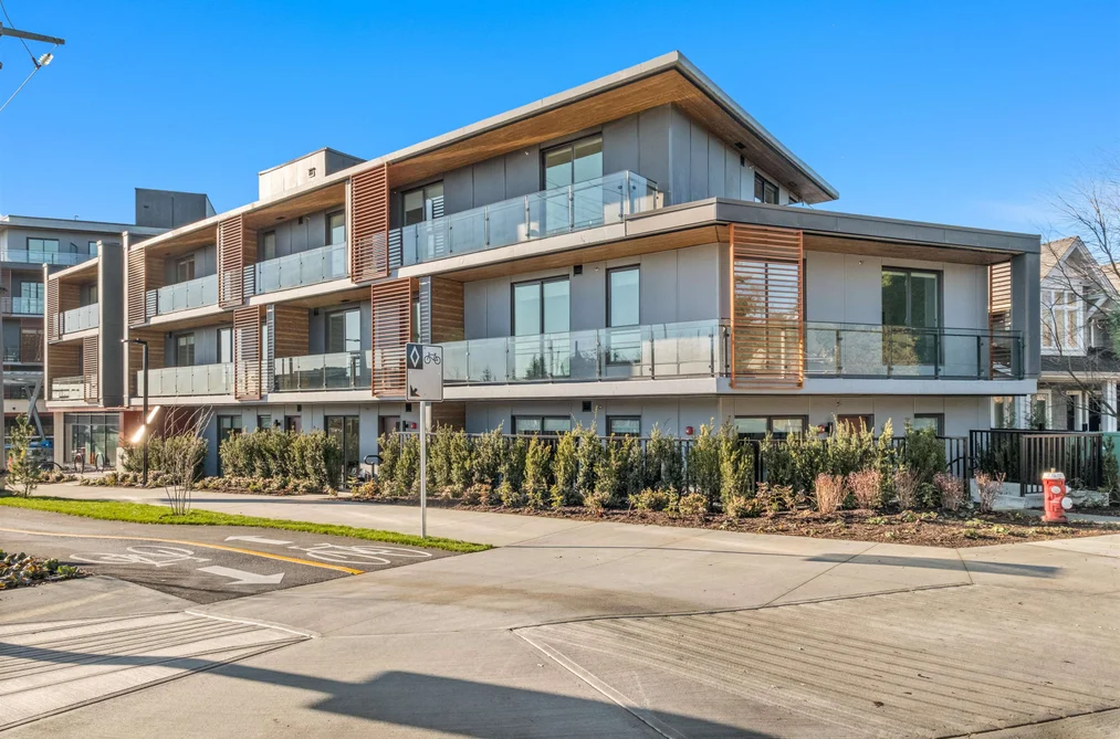 Townhouse for sale at 103 333 St. Davids Avenue North Vancouver British Columbia - MLS: R3081589