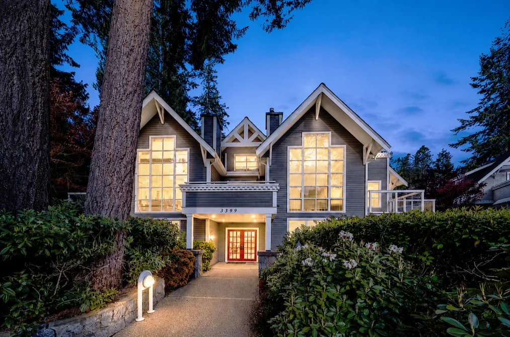 103 3399 CAPILANO CRESCENT, North Vancouver BC V7R 4W7, North Vancouver BC — Residential for Sale - Photo 2