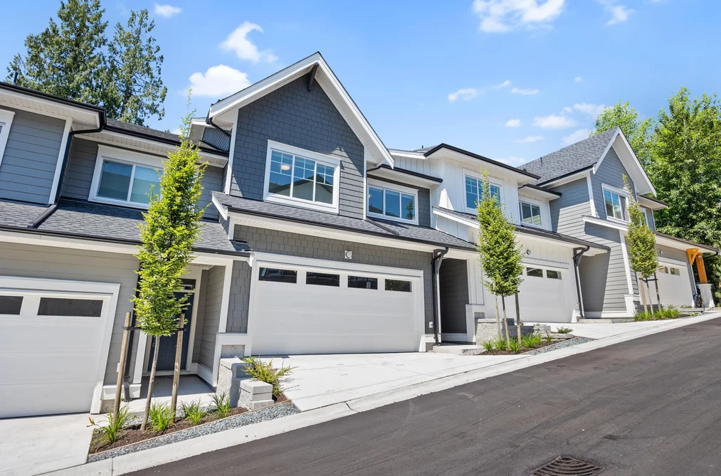 103 3421 QUEENSTON AVENUE, Coquitlam BC V3E 0V9, Coquitlam BC — Residential for Sale - Photo 2