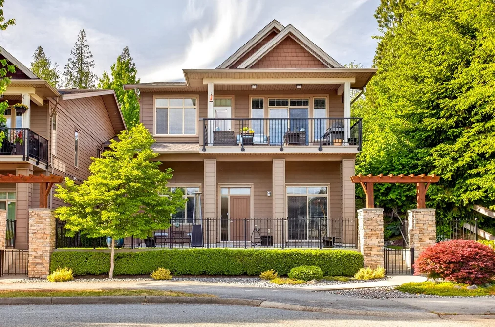 Townhouse for sale at 103 3451 Burke Village Promenade Coquitlam British Columbia - MLS: R3123092