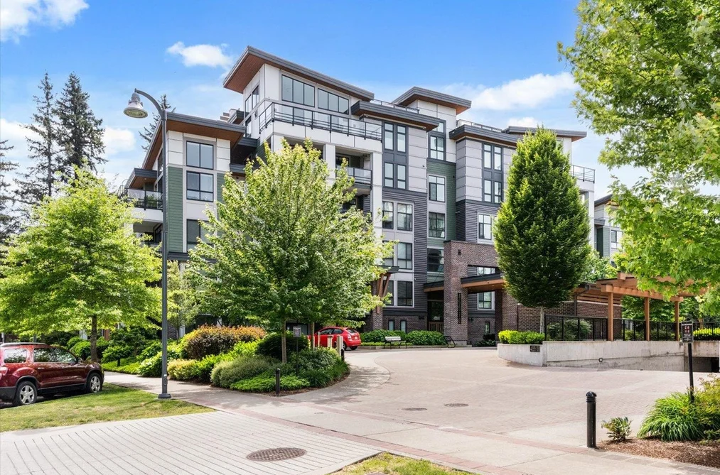 Condo for sale at 103 45510 Market Way Chilliwack British Columbia - MLS: R3125148