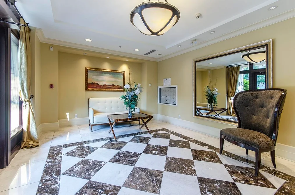 103 540 WATERS EDGE CRESCENT, West Vancouver BC V7T 0A2, West Vancouver BC — Residential for Sale - Photo 2