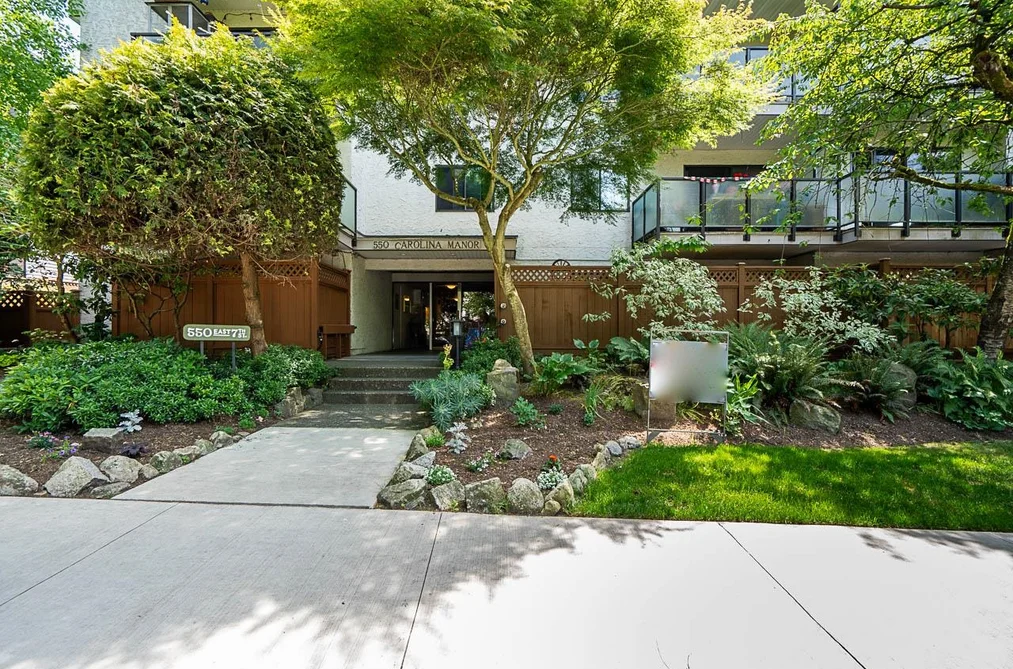 103 550 E 7TH AVENUE, Vancouver BC V5T 1N7, Vancouver BC — Residential for Sale — Photo 2 of 33