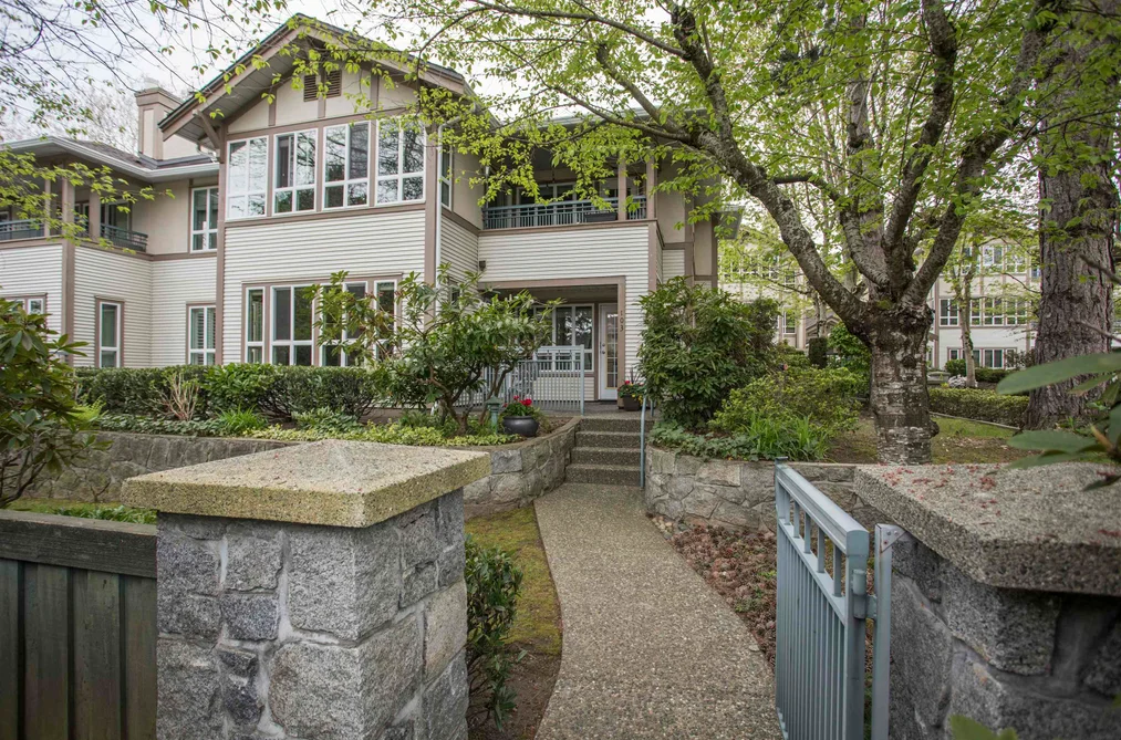 Condo for sale at 103 6363 121 Street Surrey British Columbia - MLS: R3116467