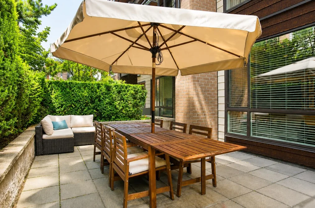 Condo for sale at 103 719 W 3rd Street North Vancouver British Columbia - MLS: R3151561