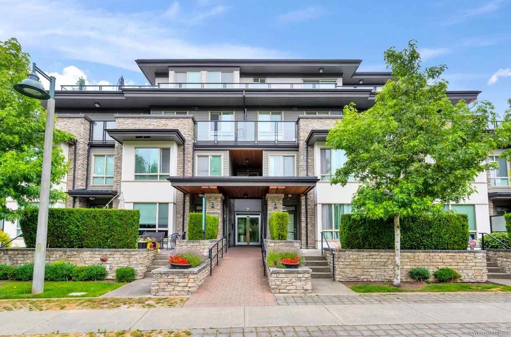 Townhouse for sale at 103 7478 Byrnepark Walk Burnaby British Columbia - MLS: R3119220