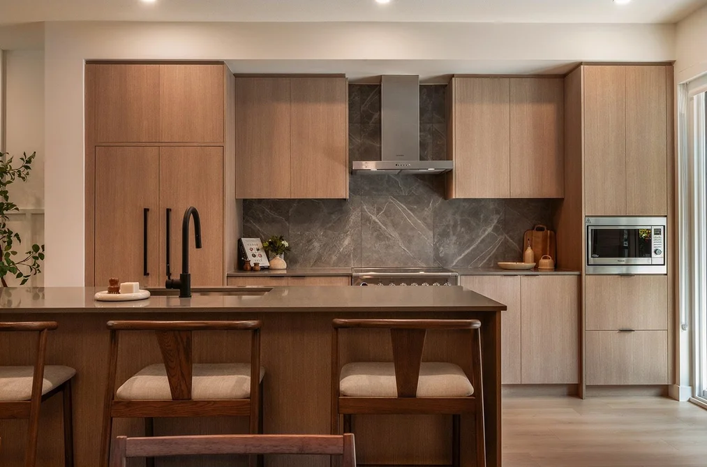 934 Lytton St Unit 103, North Vancouver, BC - MLS: R3171438