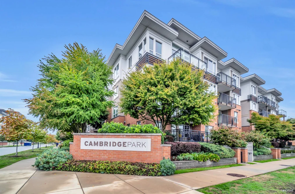 Condo for sale at 103 9399 Tomicki Avenue Richmond British Columbia - MLS: R3076099