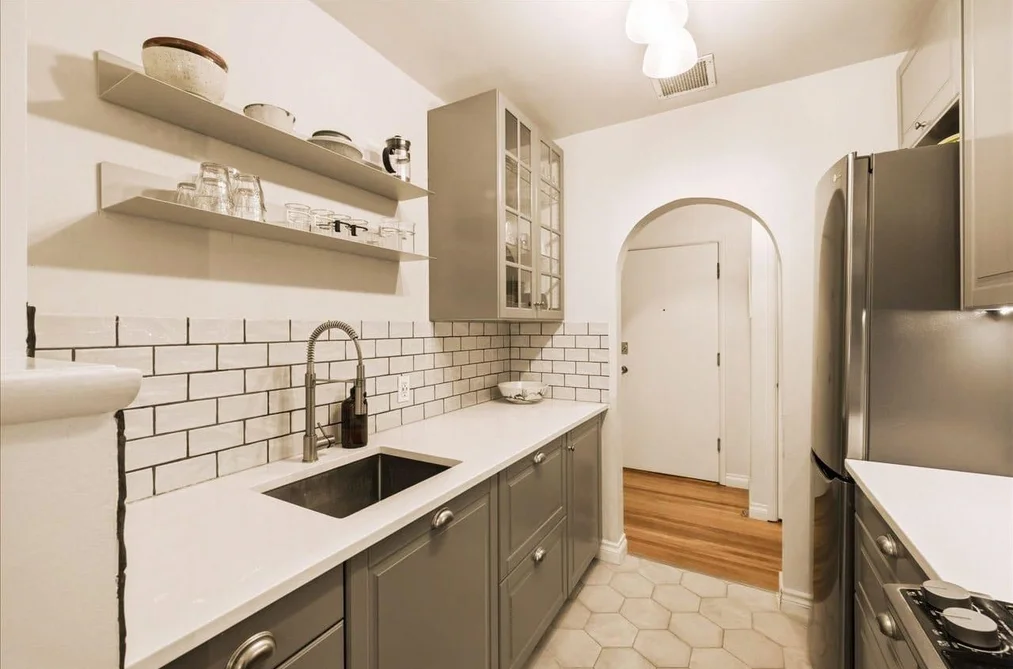 6 985 JERVIS STREET, Vancouver BC V6E 2B7, Vancouver BC — Residential for Sale — Photo 16 of 25