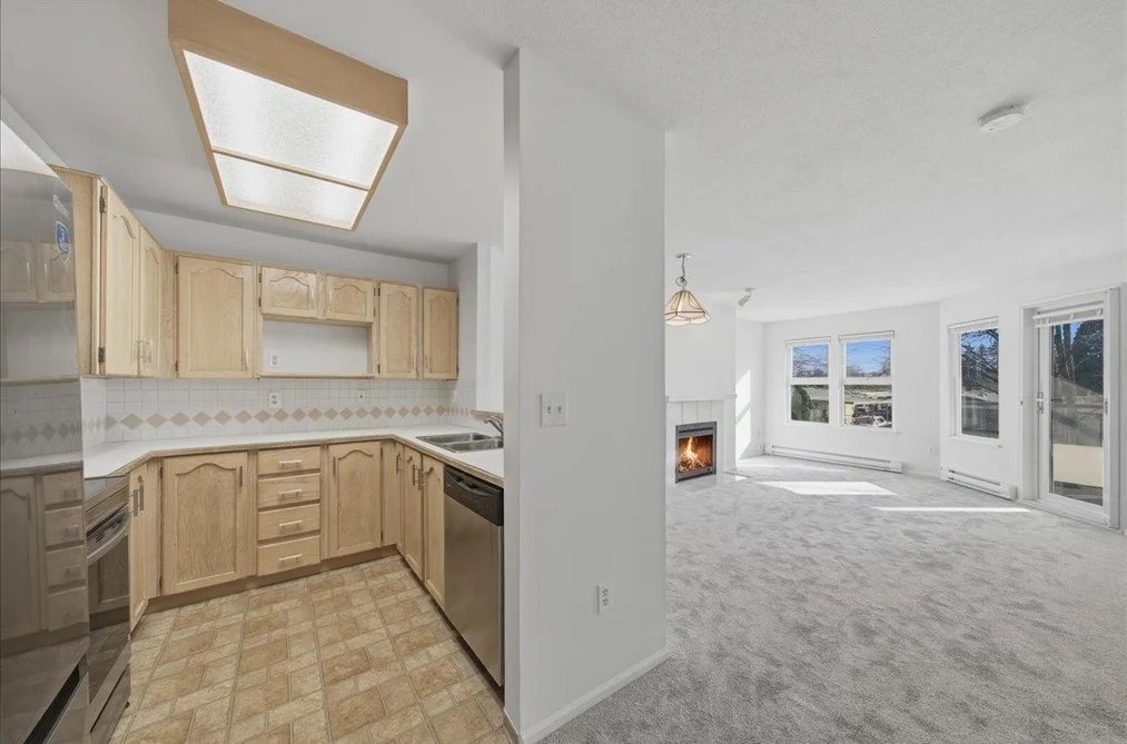 103 99 BEGIN STREET, Coquitlam BC V3K 6R5, Coquitlam BC — Residential for Sale - Photo 2