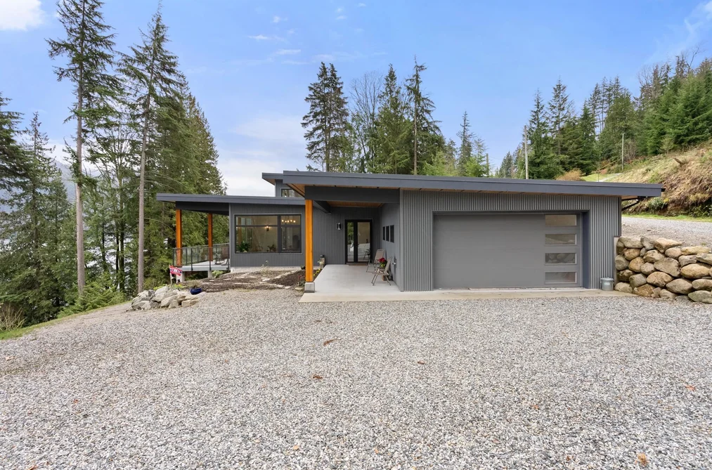 103 WITHERBY ROAD, Gibsons BC V0N 1V6, Gibsons BC — Residential for Sale - Photo 3