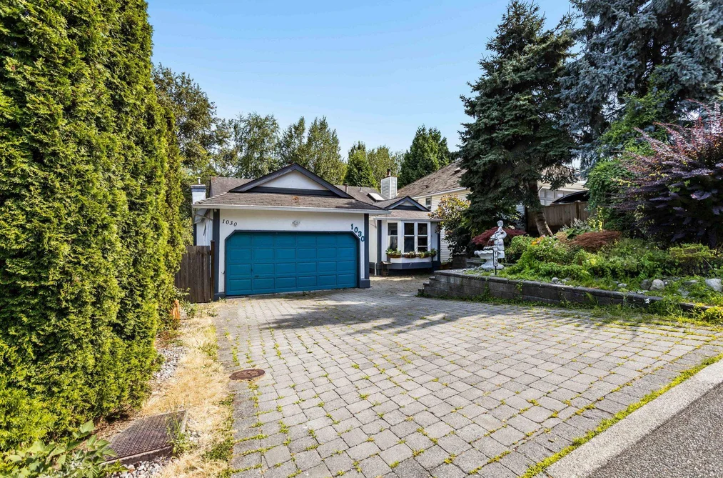 House for sale at 1030 Yarmouth Street Port Coquitlam British Columbia - MLS: R3147895