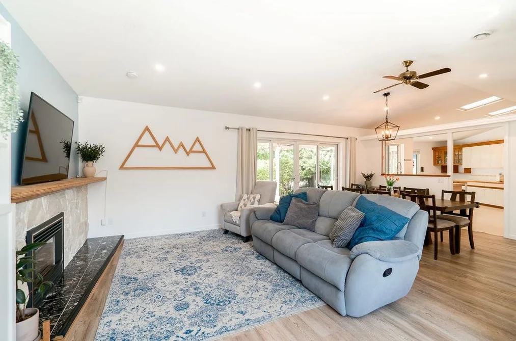 1032 EDGEWATER CRESCENT, Squamish BC V8B 0B2, Squamish BC — Residential for Sale - Photo 3
