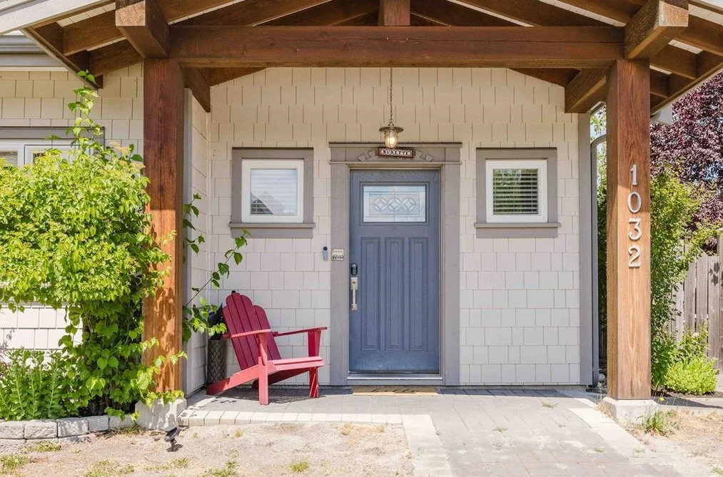 1032 WOODSWORTH ROAD, Gibsons BC V0N 1V7, Gibsons BC — Residential for Sale — Photo 2 of 34