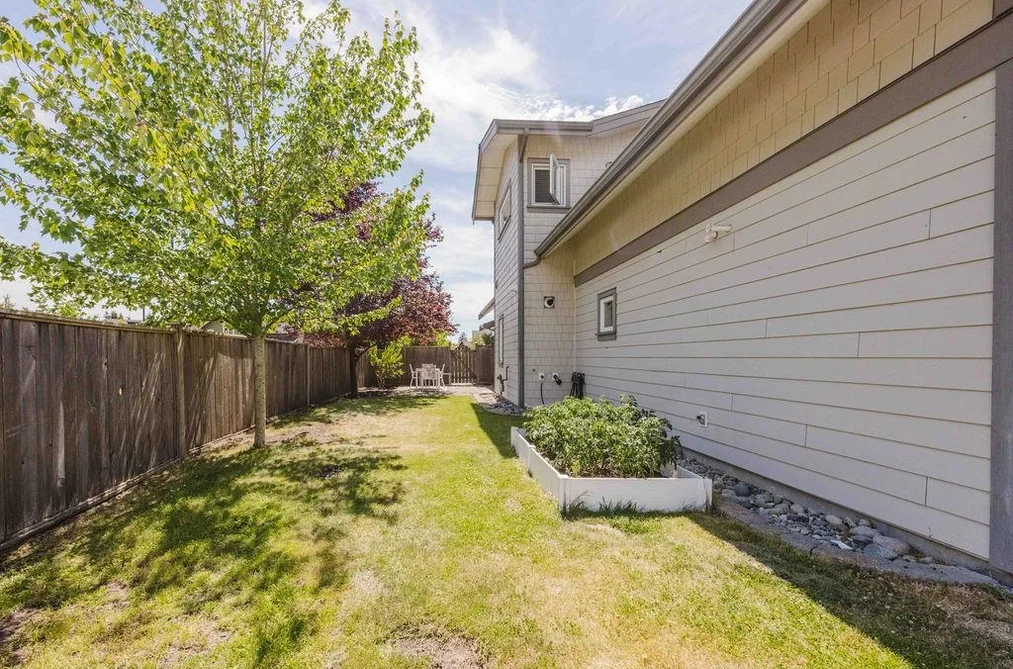 1032 WOODSWORTH ROAD, Gibsons BC V0N 1V7, Gibsons BC — Residential for Sale — Photo 30 of 34