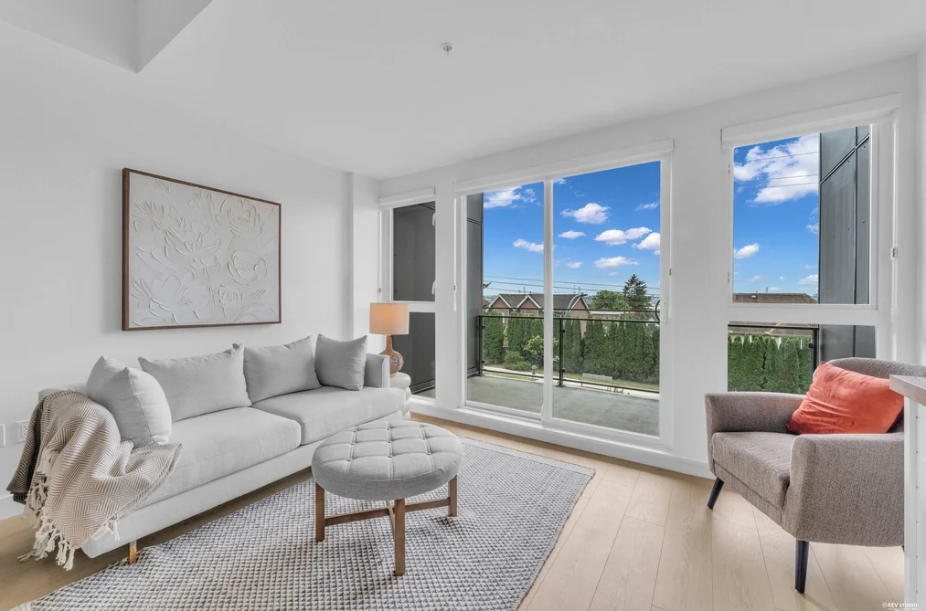 Condo for sale at 103/203 422 E 3rd Street North Vancouver British Columbia - MLS: R3166110