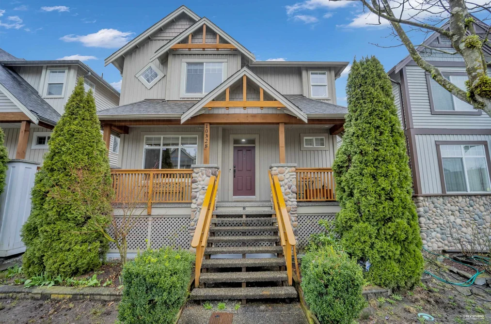 House for sale at 10328 243a Street Maple Ridge British Columbia - MLS: R3097743