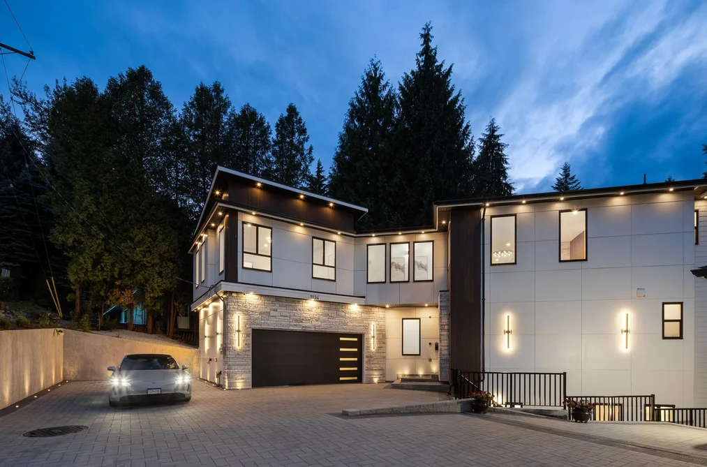House for sale at 1034 Gatensbury Road Port Moody British Columbia - MLS: R3146212