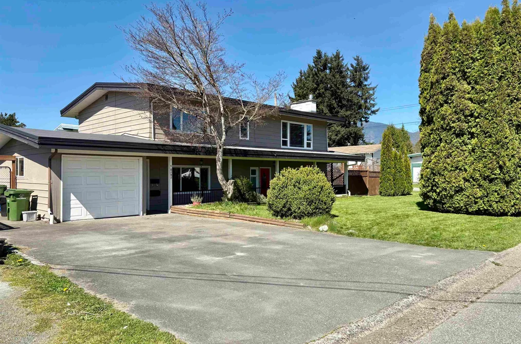 House for sale at 10345 Beverley Drive Chilliwack British Columbia - MLS: R3109783