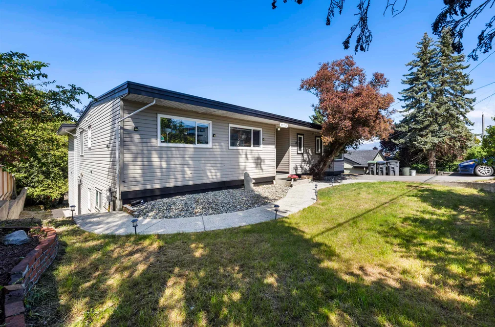 10347 125 STREET, Surrey BC V3V 4Y6, Surrey BC — Residential for Sale - Photo 2