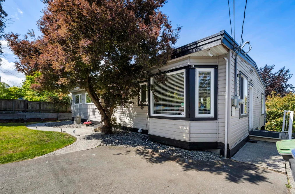 10347 125 STREET, Surrey BC V3V 4Y6, Surrey BC — Residential for Sale - Photo 3