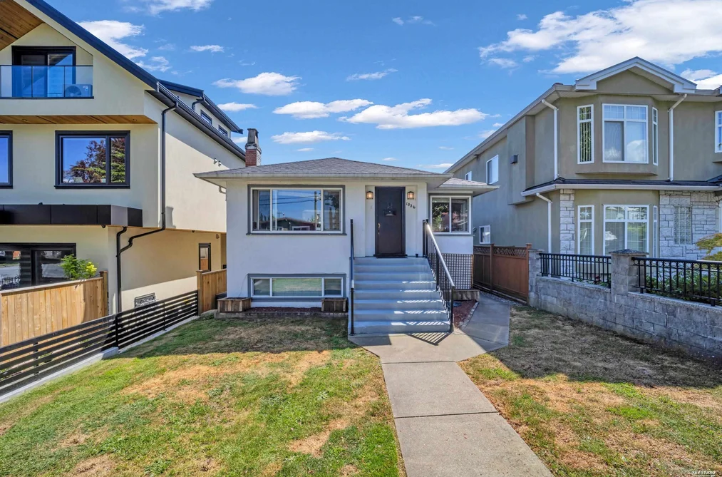 1036 NOOTKA STREET, Vancouver BC V5K 4E7, Vancouver BC — Residential for Sale - Photo 2