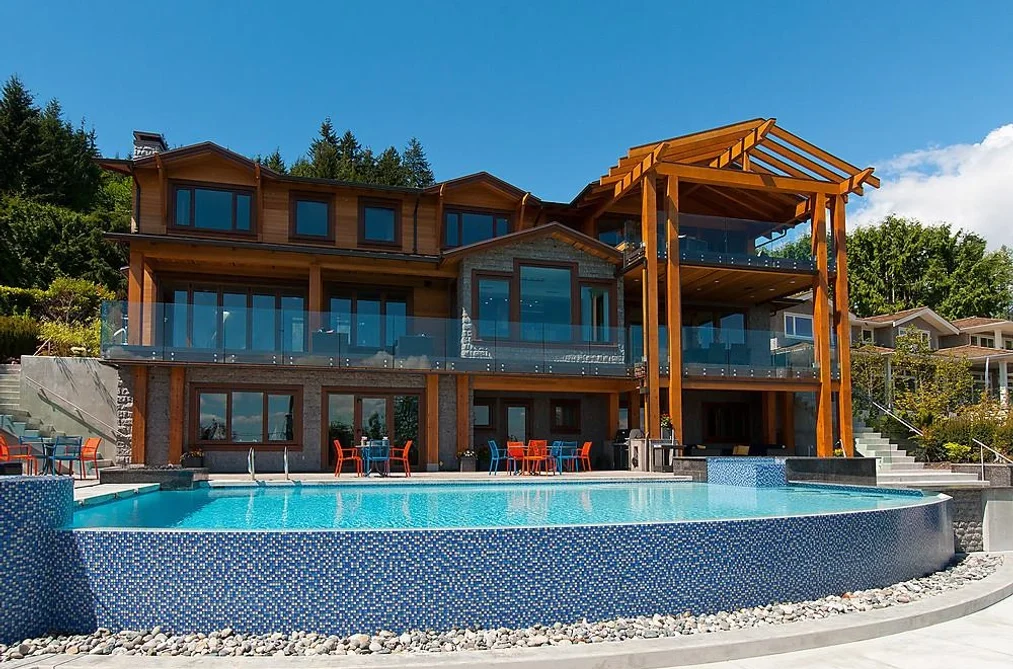 House for sale at 1037 Millstream Road West Vancouver British Columbia - MLS: R3103479