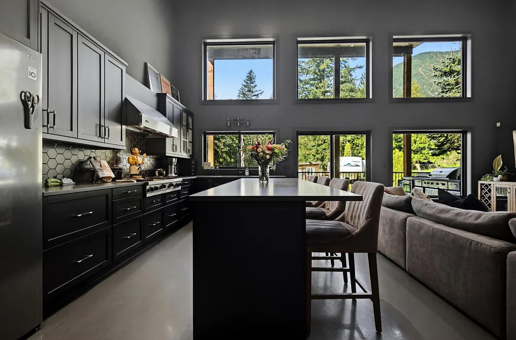 10377 NORTH DEROCHE ROAD, Mission BC V0M 1G0, Mission BC — Residential for Sale - Photo 2