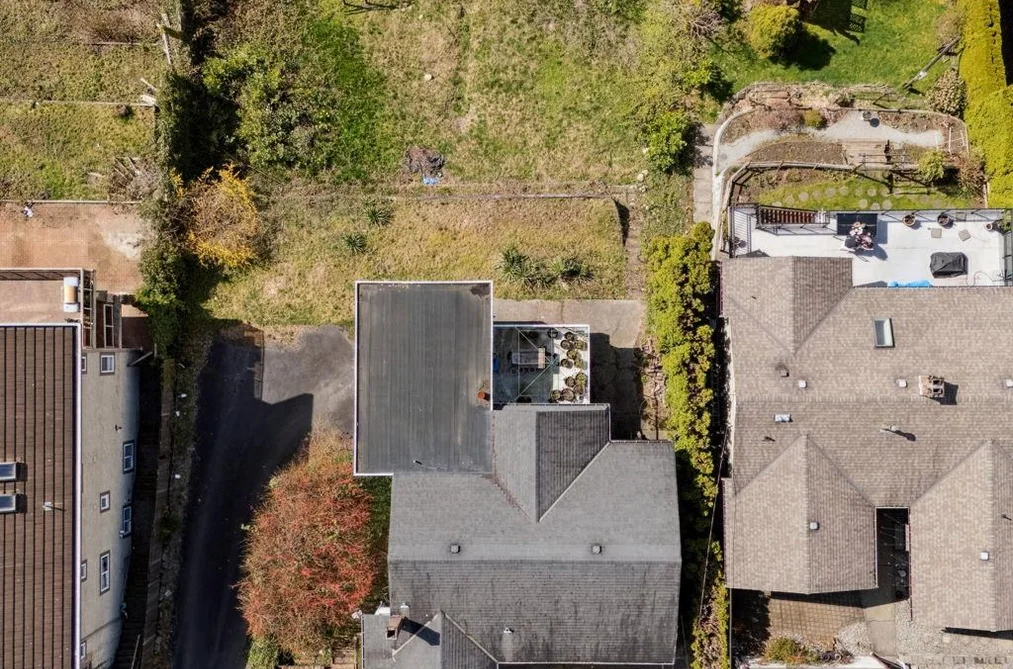 1038 IOCO ROAD, Port Moody BC V3H 2X1, Port Moody BC — Residential for Sale - Photo 5