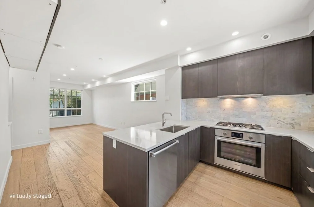 Townhouse for sale at 1038 Park Drive Vancouver British Columbia - MLS: R3143812
