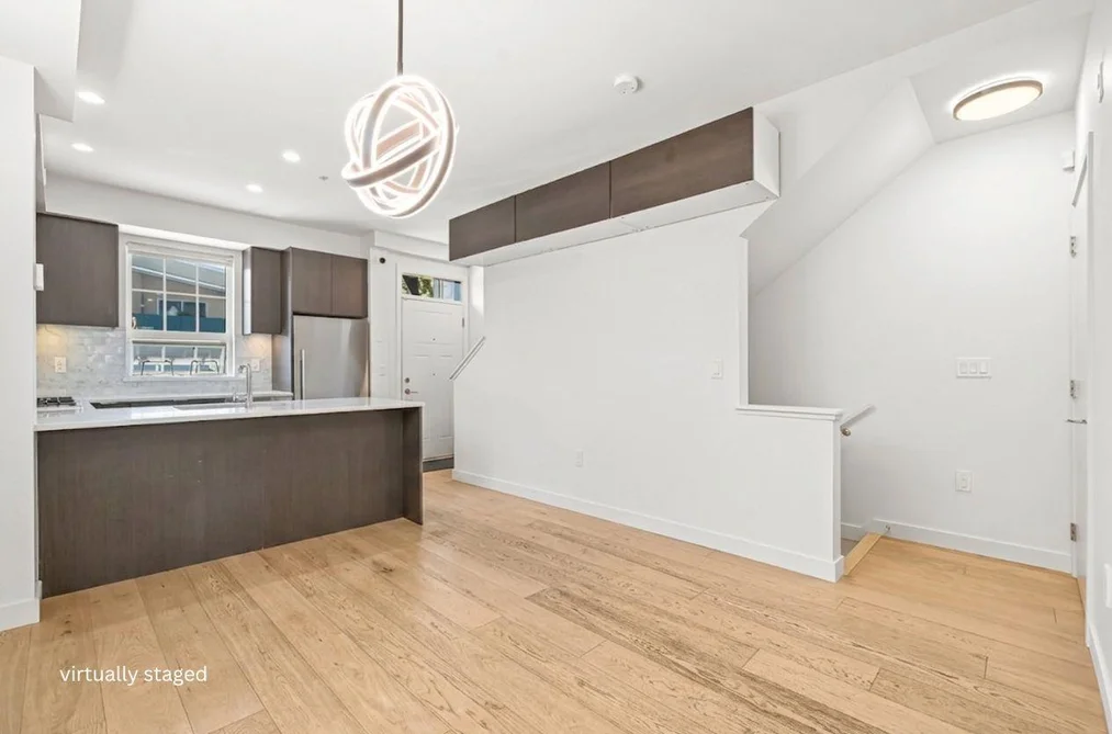 1038 PARK DRIVE, Vancouver, BC — Residential for Sale — Photo 10 of 32