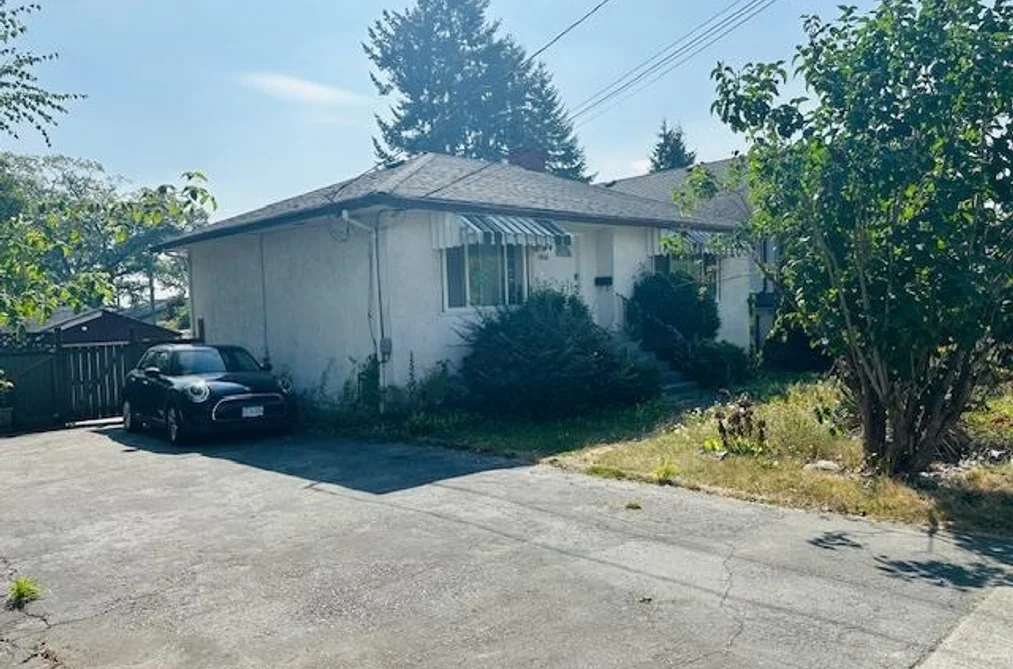 1038 SEVENTH AVENUE, New Westminster BC V3M 2J5, New Westminster BC — Residential for Sale - Photo 2