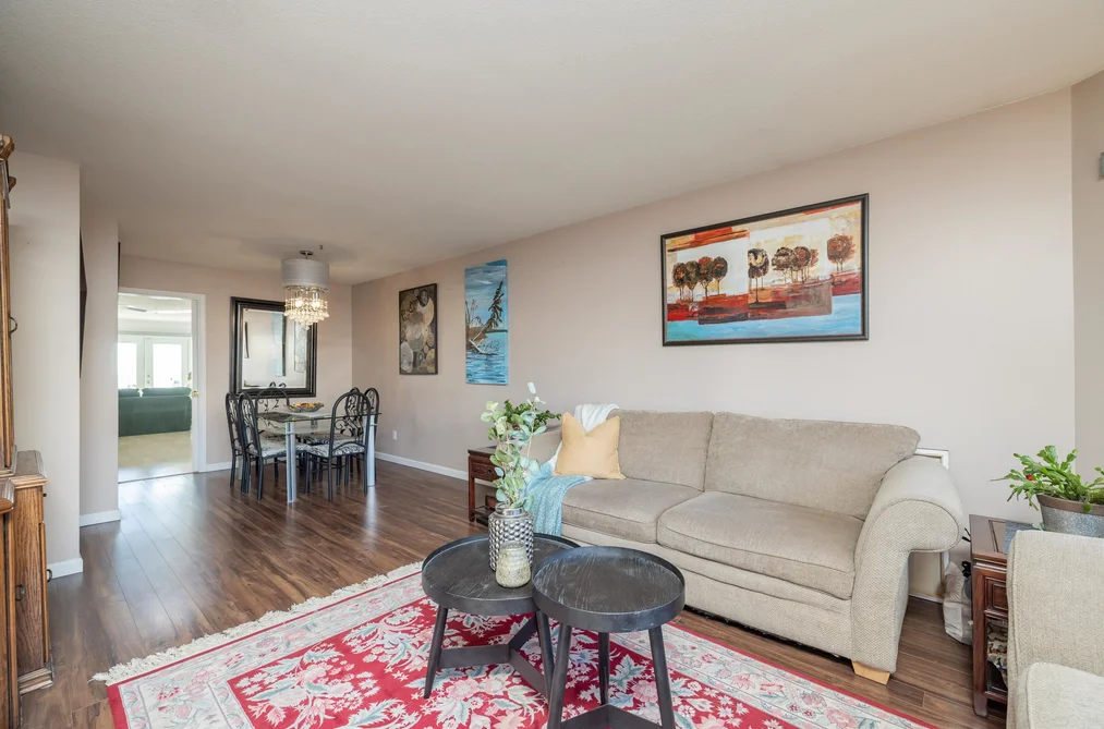 1038 WALLS AVENUE, Coquitlam BC V3K 2T7, Coquitlam BC — Residential for Sale - Photo 3