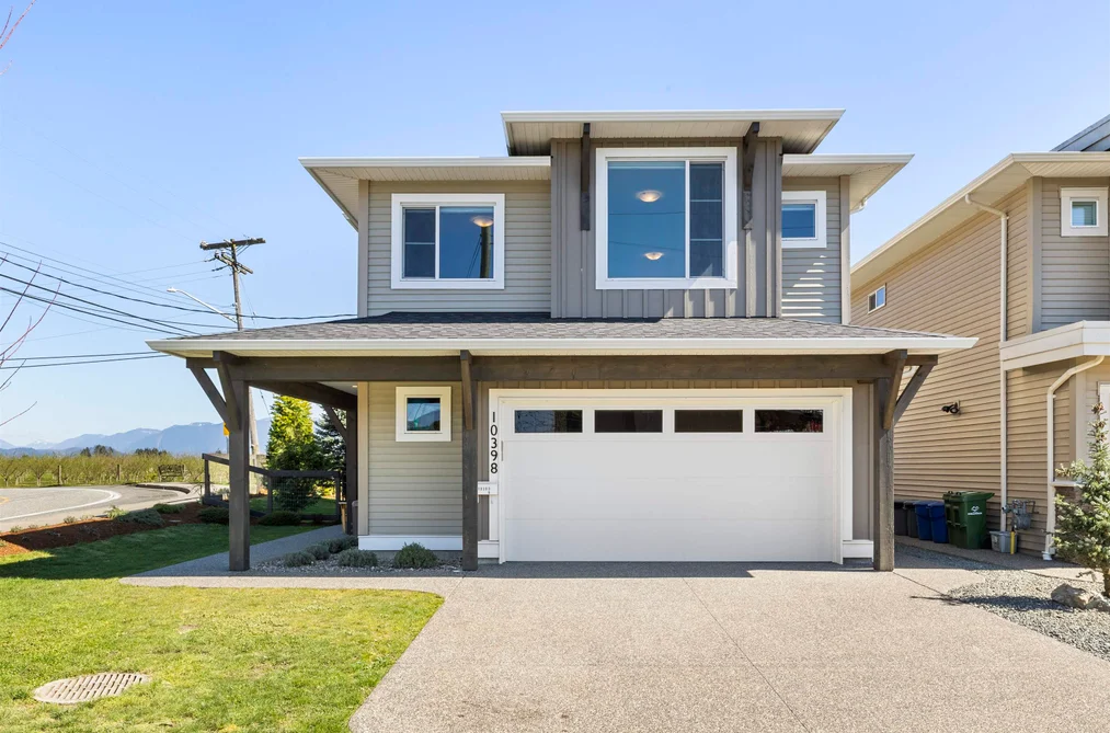 House for sale at 10398 Wedgewood Drive Chilliwack British Columbia - MLS: R3109174