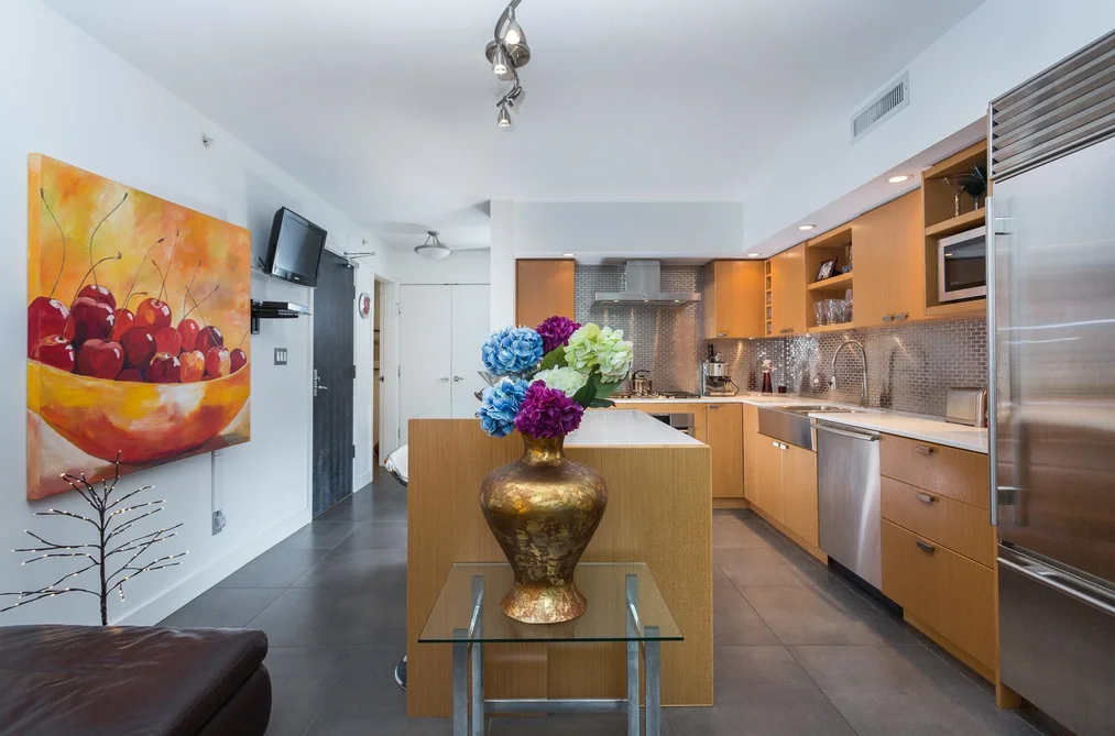 104 1168 RICHARDS STREET, Vancouver BC V6B 3E6, Vancouver BC — Residential for Sale - Photo 3