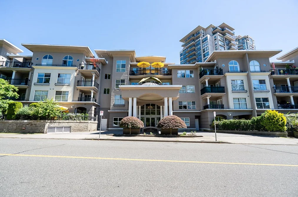 Condo for sale at 104 1185 Pacific Street Coquitlam British Columbia - MLS: R3140217