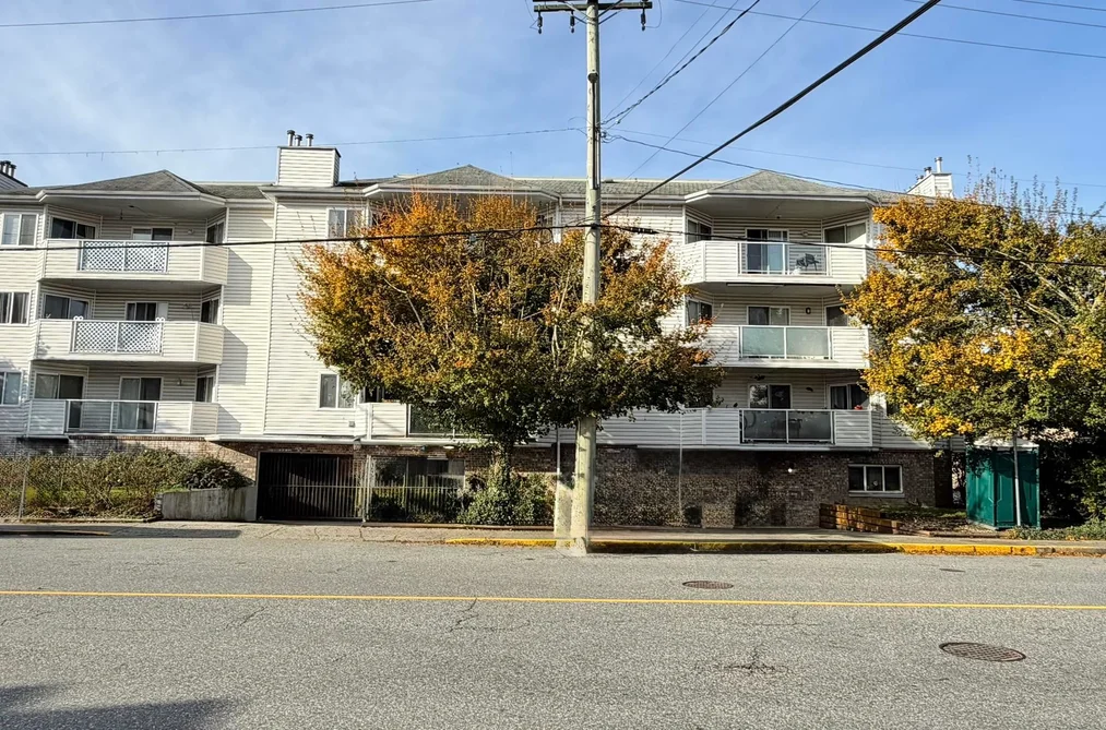 Condo for sale at 104 11963 223 Street Maple Ridge British Columbia - MLS: R3116708