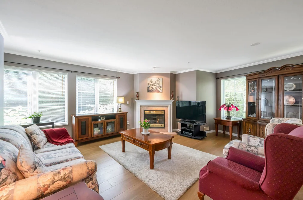 Condo for sale at 104 12155 75a Avenue Surrey British Columbia - MLS: R3112394